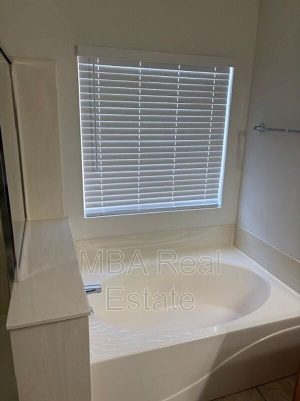 9816 E Keats Ave Mesa, AZ 85209 photo 4