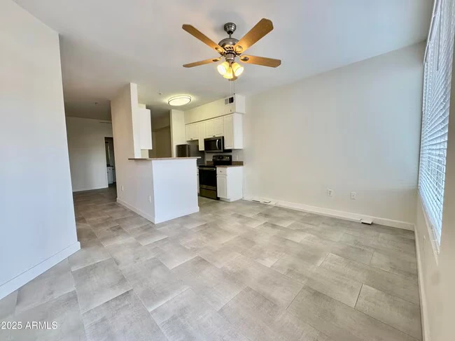 1701 E Colter St Phoenix, AZ 85016 photo 4