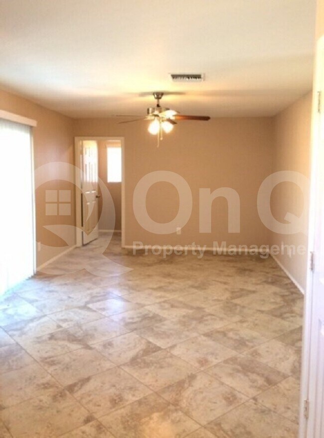 3356 E Carmel Ave Mesa, AZ 85204 photo 4