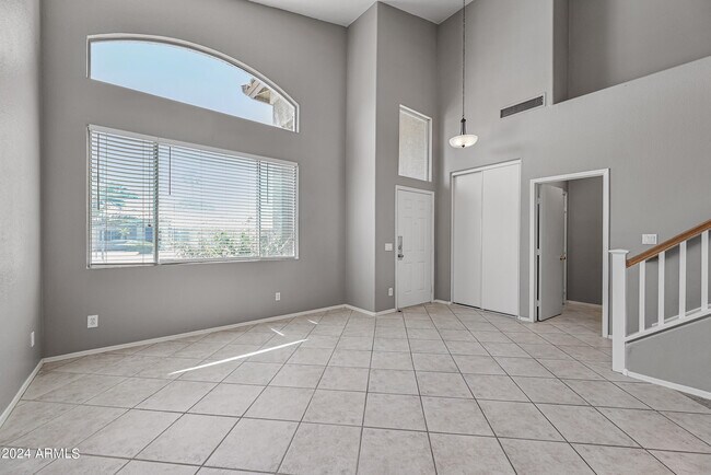 16224 W Jefferson St Goodyear, AZ 85338 photo 4