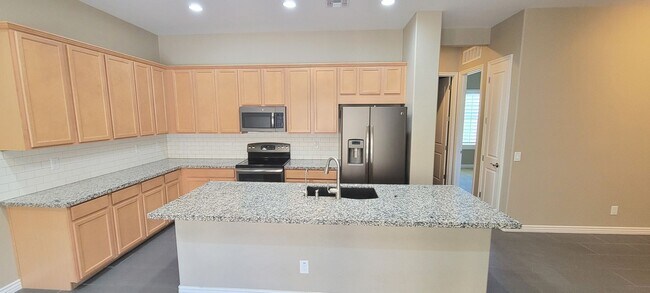 7113 W Linda Ln Chandler, AZ 85226 photo 2
