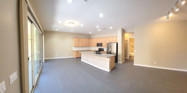 7113 W Linda Ln Chandler, AZ 85226 photo 3