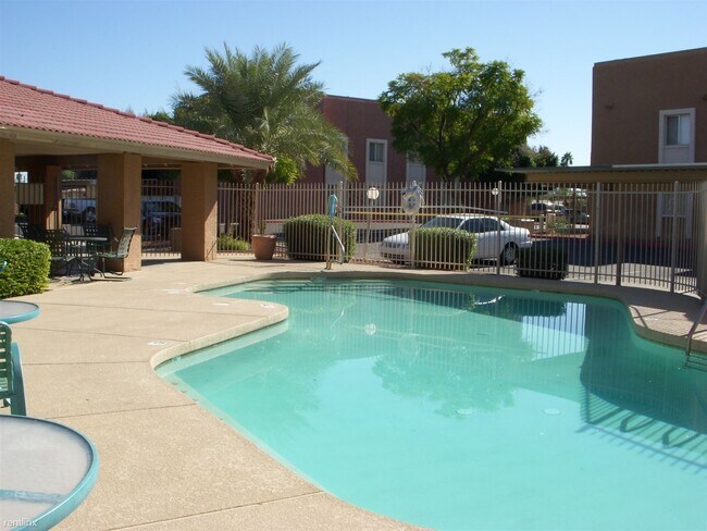 16602 N 25th St Phoenix, AZ 85032 photo 2