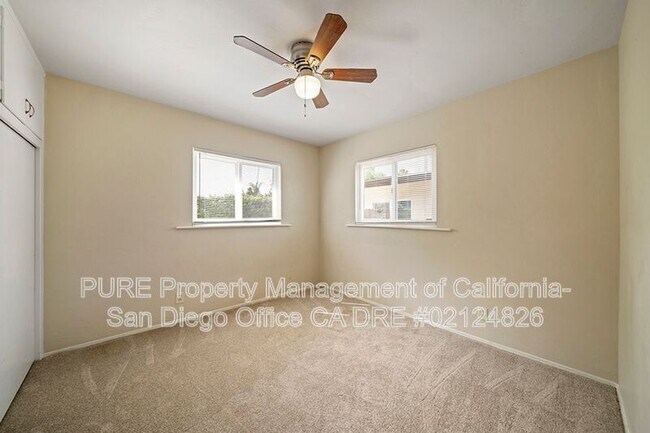 1121 S Pine St Escondido, CA 92025 photo 5