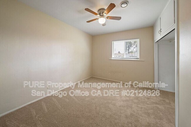 1121 S Pine St Escondido, CA 92025 photo 2
