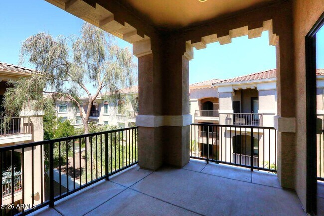 11640 N Tatum Blvd Phoenix, AZ 85028 photo 3