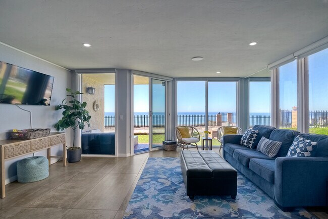 190 Del Mar Shores Terrace Solana Beach, CA 92075 photo 2
