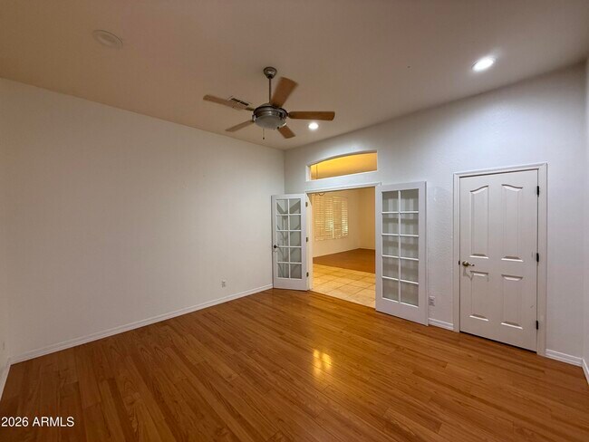 101 S Presidio Dr Gilbert, AZ 85233 photo 5