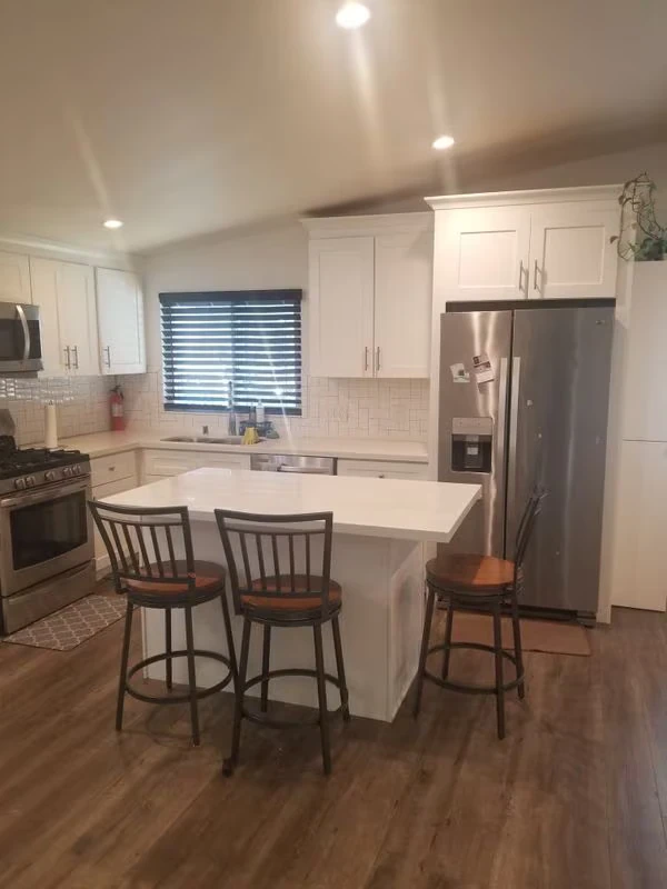 775 Beryl Pl photo 5