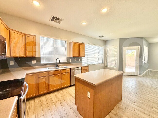 3575 E Calistoga Dr Gilbert, AZ 85297 photo 4