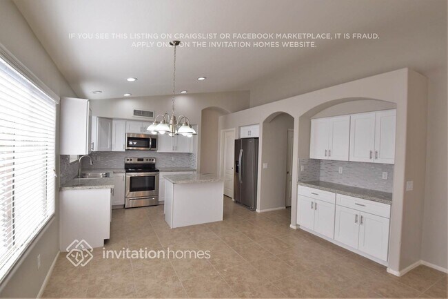 12439 W Rancho Dr Litchfield Park, AZ 85340 photo 3