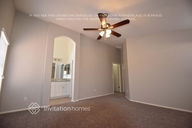 12439 W Rancho Dr Litchfield Park, AZ 85340 photo 4