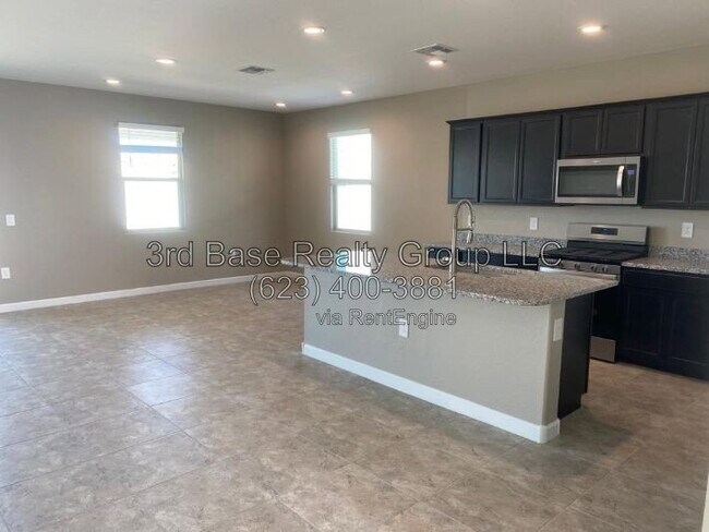 3336 N 300th Dr Buckeye, AZ 85396 photo 3