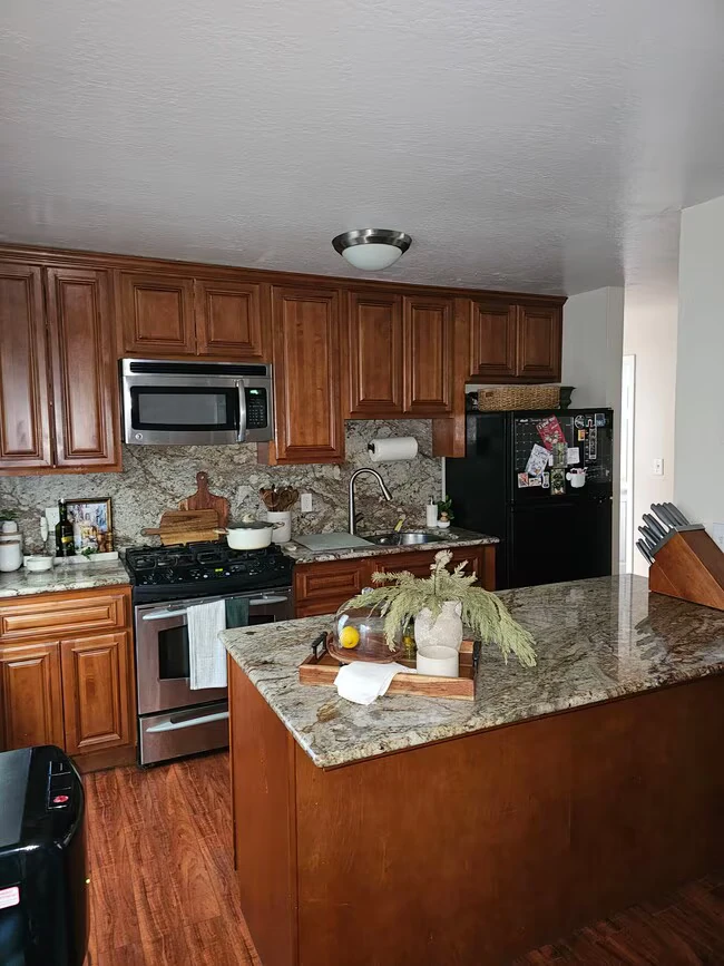1009 Murrieta Blvd Livermore, CA 94550 photo 2