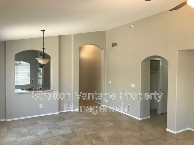 2130 E Fairview St Chandler, AZ 85225 photo 3
