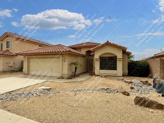 8910 N 114th Dr Peoria, AZ 85345 photo 2