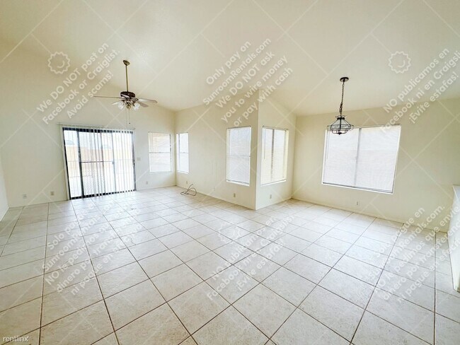 8910 N 114th Dr Peoria, AZ 85345 photo 5