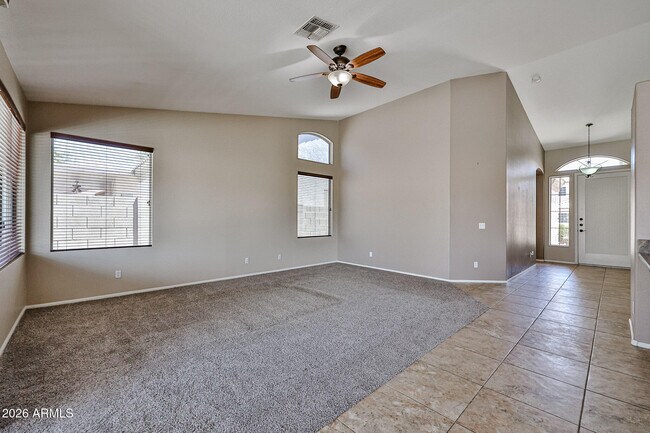 11518 W Palm Brook Dr Avondale, AZ 85392 photo 4