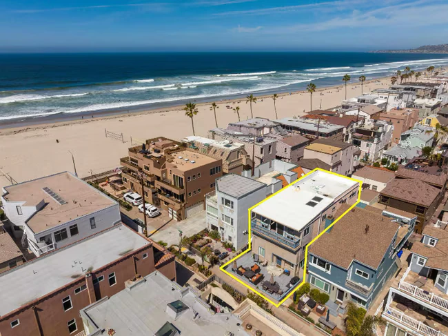 720 Coronado Ct San Diego, CA 92109 photo 2