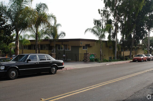 Las Palmas Villas photo 2