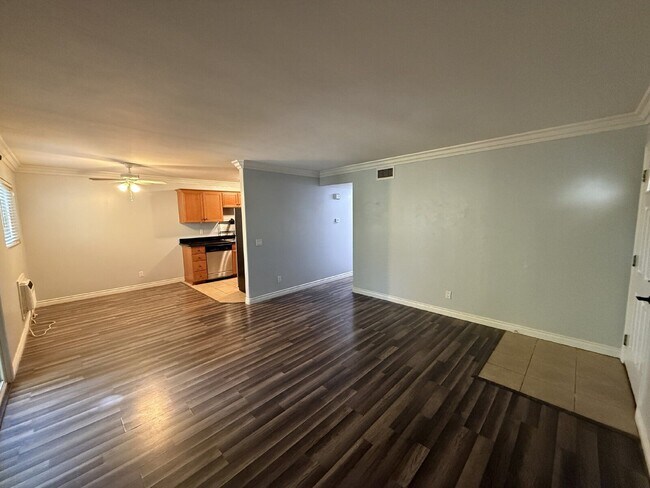 190 Avenida Descanso Oceanside, CA 92057 photo 5