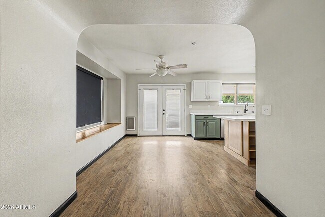 16550 N Naegel Dr Surprise, AZ 85374 photo 5