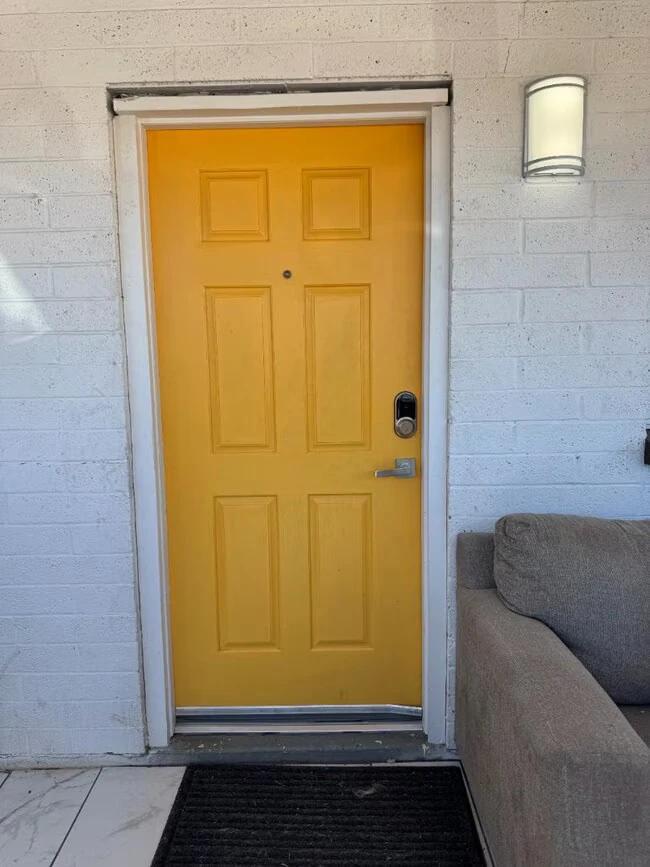 1845 E Monroe St Phoenix, AZ 85034 photo 4