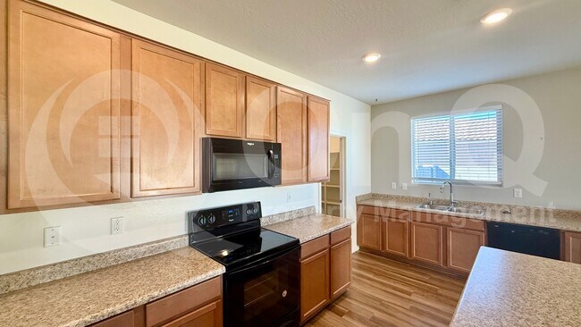 5215 S 18th Pl Phoenix, AZ 85040 photo 2