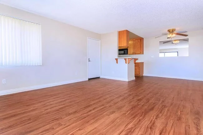 Windsong Apartments photo 4