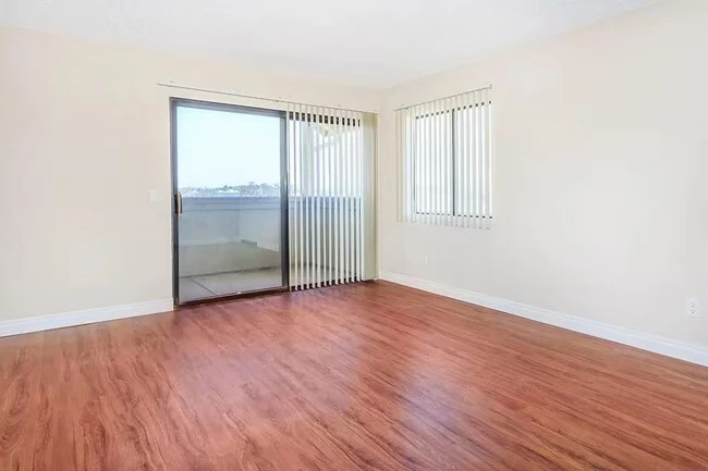 Windsong Apartments photo 5