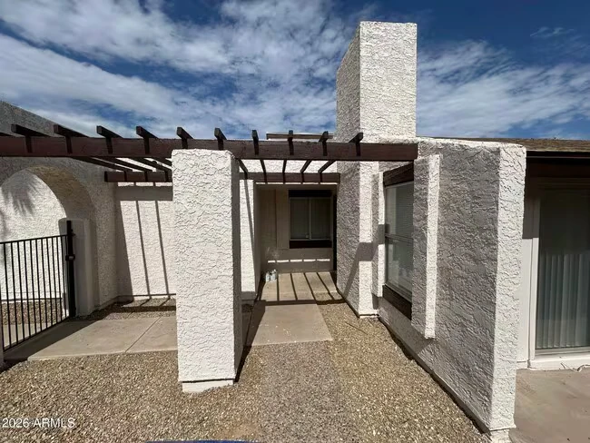 1762 W Colt Rd Chandler, AZ 85224 photo 4