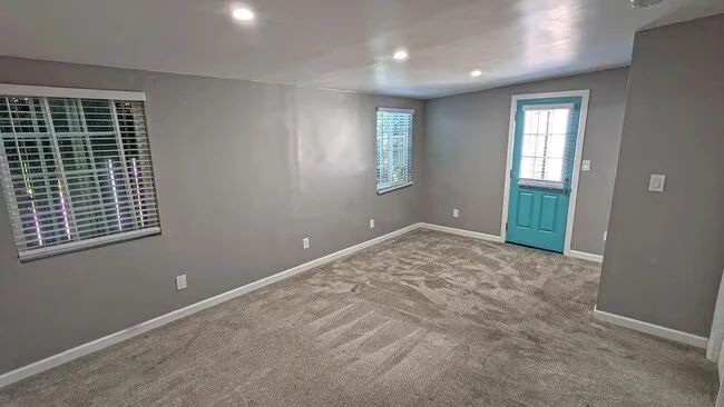 3645 Meade Ave San Diego, CA 92104 photo 3