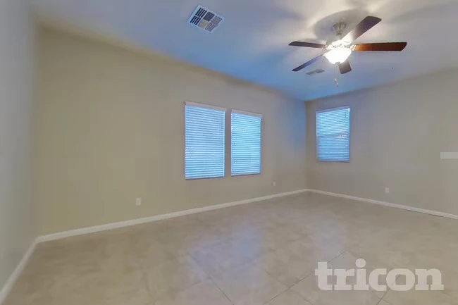 12554 W Hummingbird Terrace Peoria, AZ 85383 photo 3
