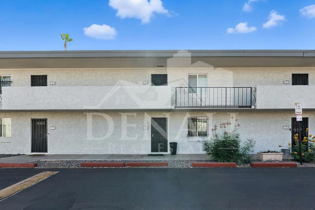 3313 N 68th St Scottsdale, AZ 85251 photo 2