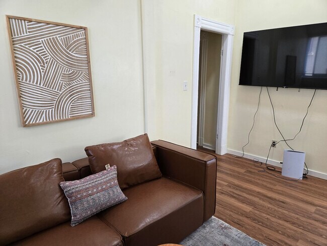 592 22nd St unit 1514518P photo 3
