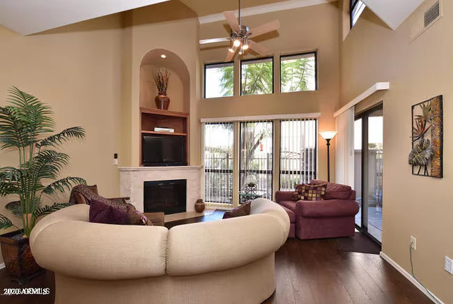 7641 E Indian Bend Rd Scottsdale, AZ 85250 photo 2