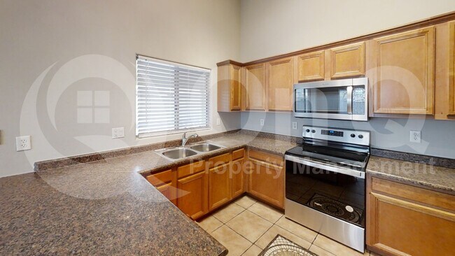5444 W Grove St Phoenix, AZ 85339 photo 2