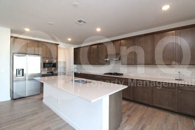 17984 W Vogel Ave Goodyear, AZ 85338 photo 3