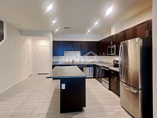 20788 W Thomas Rd Buckeye, AZ 85396 photo 5