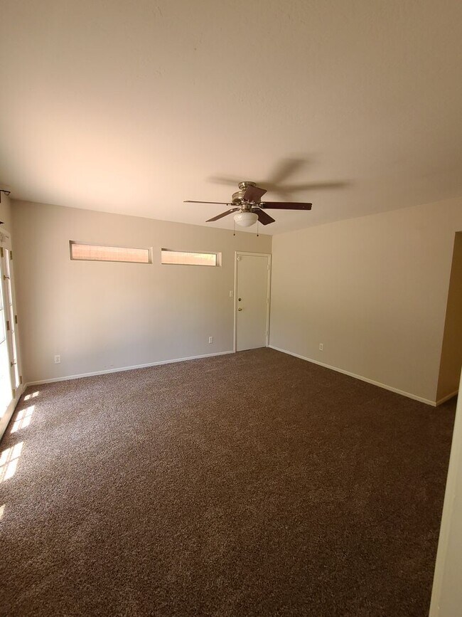 1407 W Glenrosa Ave Phoenix, AZ 85013 photo 5