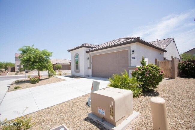 9969 W Robin Ln Peoria, AZ 85383 photo 5