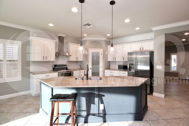 1641 W Red Bird Rd Phoenix, AZ 85085 photo 5