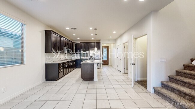 19359 N Stonegate Rd Maricopa, AZ 85138 photo 5