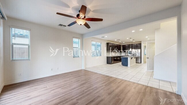 19359 N Stonegate Rd Maricopa, AZ 85138 photo 4