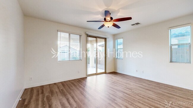 19359 N Stonegate Rd Maricopa, AZ 85138 photo 2