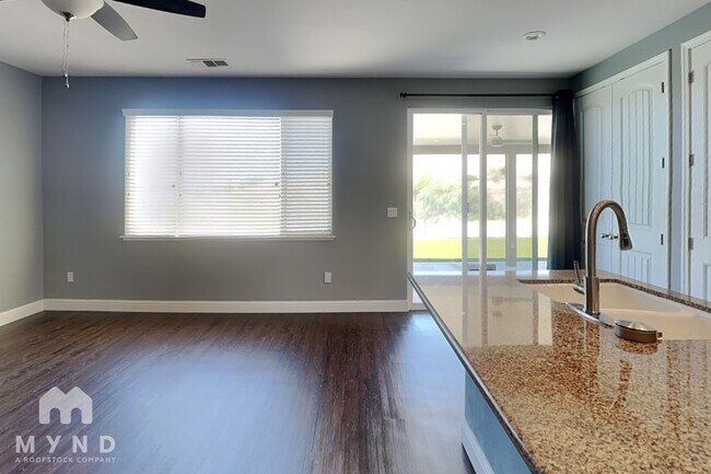 3565 Markley Creek Dr photo 3