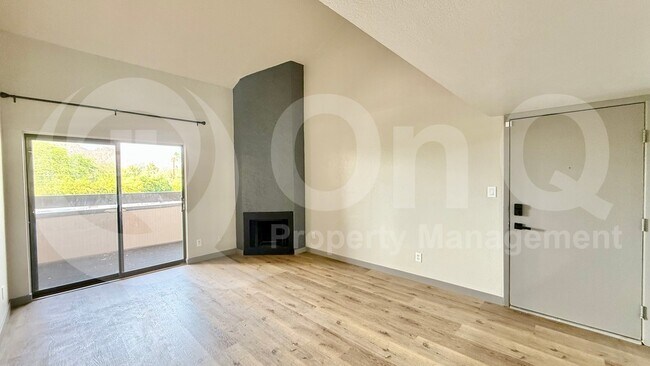 2938 N 61st Pl Scottsdale, AZ 85251 photo 4
