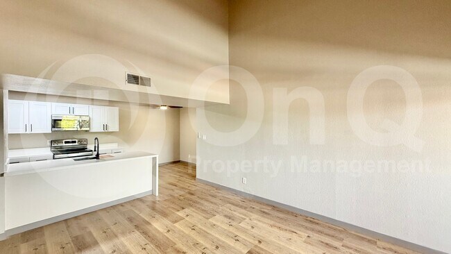 2938 N 61st Pl Scottsdale, AZ 85251 photo 5