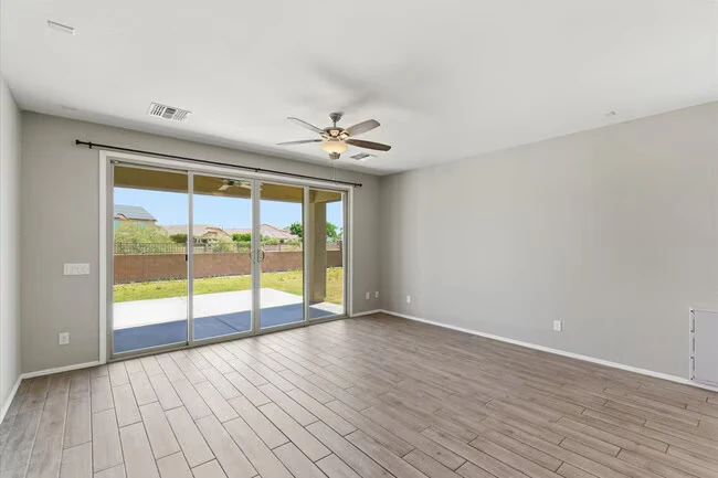 26129 N 133rd Ave Peoria, AZ 85383 photo 4