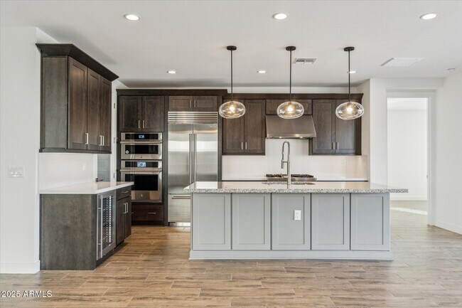 11138 N San Clemente St Surprise, AZ 85388 photo 5